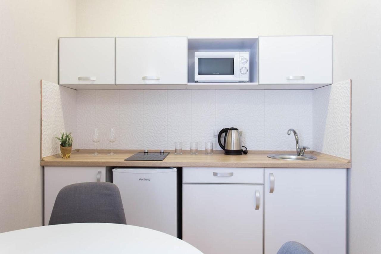 Apartment In The City Center - Gimnasiyna Naberezhna 24A-1 Kharkov Ngoại thất bức ảnh