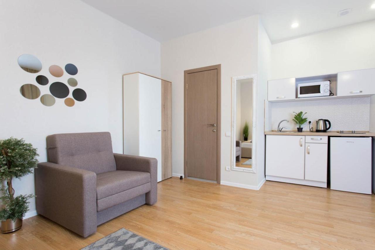 Apartment In The City Center - Gimnasiyna Naberezhna 24A-1 Kharkov Ngoại thất bức ảnh